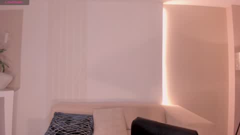 Emily Armstrong online show from 29, 12, 2024