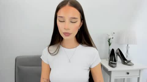 EmilyCharming online show from 26, 11, 2025