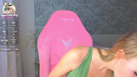 emilydancee online show from 30, 12, 2024