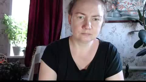 EmilyDoth online show from 17, 6, 2026