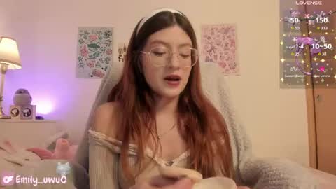 Snapshot of emilyincb1 chatting on 22, 7, 2026 first stream May 5 ig online show from 22, 7, 2026