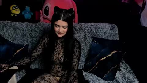 Emily Jhonson online show from 18, 10, 2025