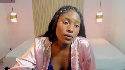 emilymontoya4 online show from 18, 3, 2026