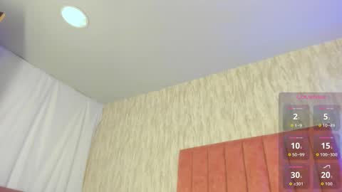 Snapshot of emilyparker__ chatting on 23, 9, 2025 My IG - EmilyParker   online show from 23, 9, 2025