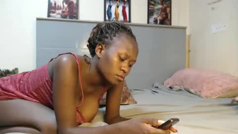 Emilly online show from 2, 3, 2025