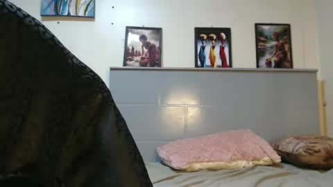 Emilly online show from 2, 3, 2025