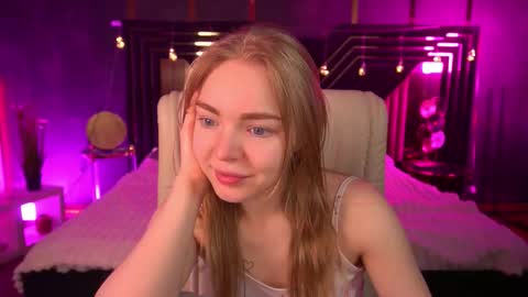  MY NAME IS Emily WELCOME EVERYONE I WILL BE HAPPY TO GIVE YOU WHAT YOU HAVE DREAMED OF FOR SO LONG online show from 22, 3, 2026