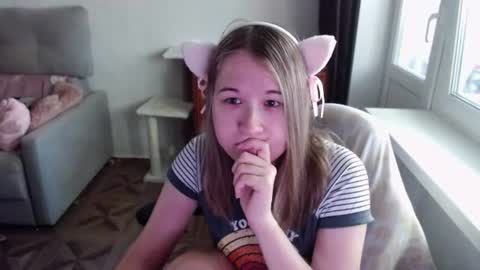 Snapshot of emilyway chatting on 6, 7, 2026 emilyway online show from 6, 7, 2026