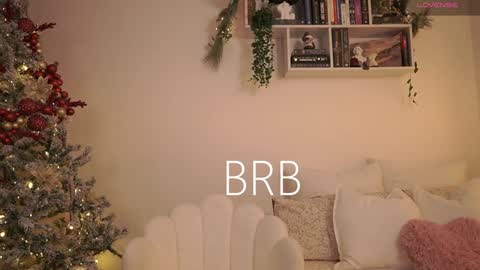 IG thickemmsss online show from 14, 12, 2024