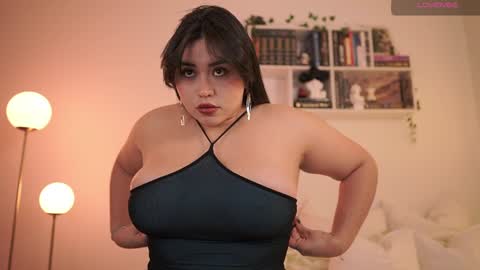 IG thickemmsss online show from 11, 1, 2025