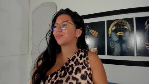 emilyy_cooperr online show from 15, 1, 2026