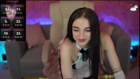 Snapshot of emilyymoon chatting on 26, 5, 2026 emilyymoon online show from 26, 5, 2026