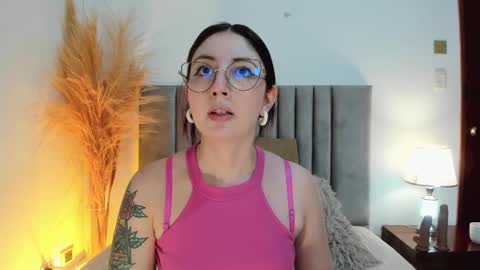 Emilyy Watson online show from 19, 2, 2025