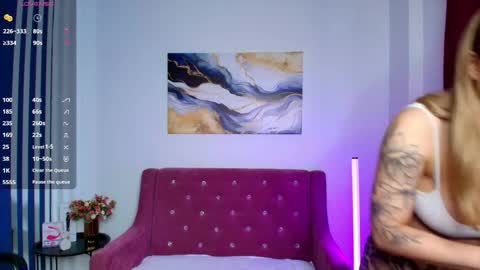Snapshot of emma__rosss chatting on 18, 5, 2026 emma__rosss online show from 18, 5, 2026