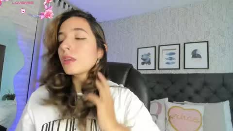 Emma online show from 18, 2, 2025