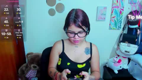 emma_boo_ online show from 2, 12, 2025