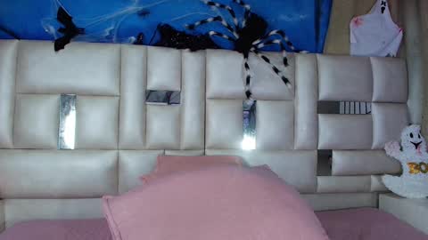 Emma online show from 29, 10, 2025