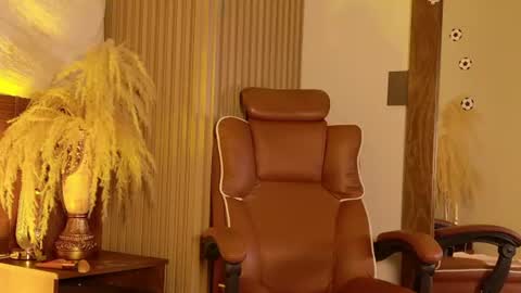 emma_dragon online show from 2, 7, 2026