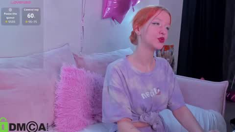 Snapshot of emma_dusk chatting on 22, 5, 2026 Emma online show from 22, 5, 2026