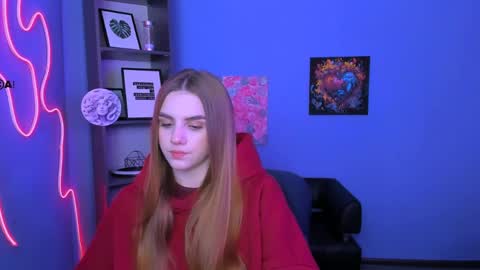 Snapshot of emma_hazell chatting on 21, 4, 2026 Emma online show from 21, 4, 2026