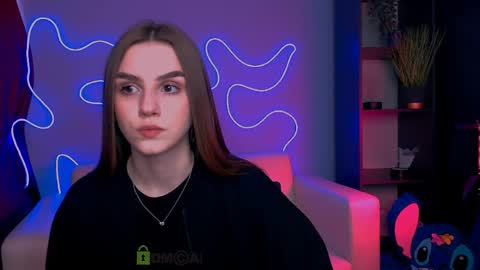 Snapshot of emma_hazell chatting on 24, 4, 2026 Emma online show from 24, 4, 2026