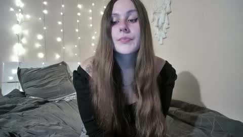 emma_just online show from 30, 9, 2025