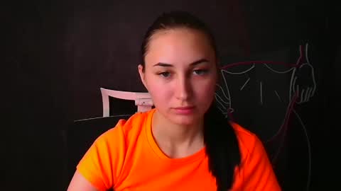 Emma online show from 20, 12, 2024