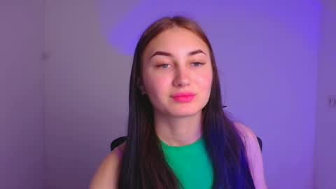 Emma online show from 25, 12, 2024