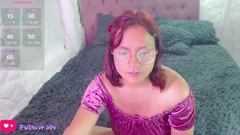 Snapshot of emma_luna1986 chatting on 7, 1, 2025 Emma online show from 7, 1, 2025