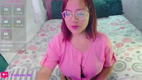 Snapshot of emma_luna1986 chatting on 10, 1, 2025 Emma online show from 10, 1, 2025