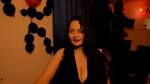  emma luxy online show from 31, 10, 2025