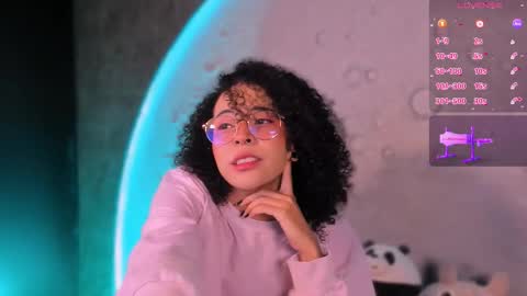     online show from 15, 11, 2025