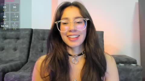 Snapshot of emma_sandovaal chatting on 25, 5, 2026 Emma online show from 25, 5, 2026