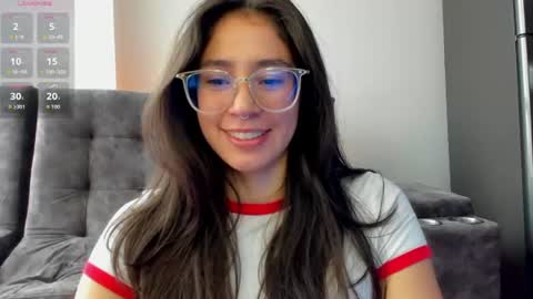 Snapshot of emma_sandovaal chatting on 16, 6, 2026 Emma online show from 16, 6, 2026