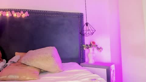 Snapshot of emma_saylor chatting on 18, 4, 2026 emma_saylor online show from 18, 4, 2026
