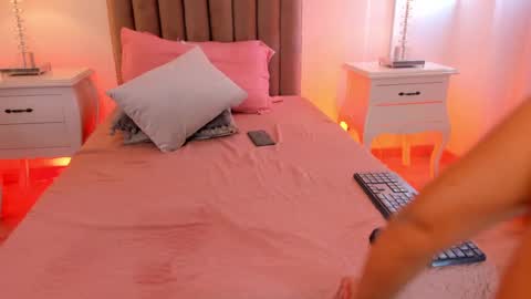 Ema online show from 19, 1, 2025