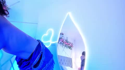 Snapshot of emmaaa_stoonee chatting on 2, 3, 2025 emmaaa_stoonee online show from 2, 3, 2025