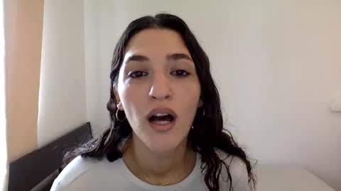 Snapshot of emmababy2322 chatting on 7, 1, 2025 Emma online show from 7, 1, 2025