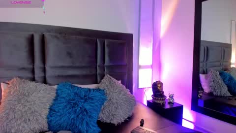 emma becket online show from 25, 2, 2025