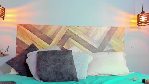 Snapshot of emmabrantt chatting on 7, 12, 2024 Emma Brant online show from 7, 12, 2024