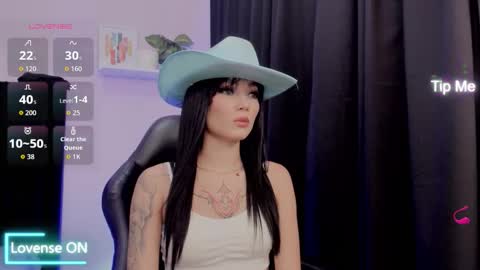 Emma  online show from 25, 10, 2025