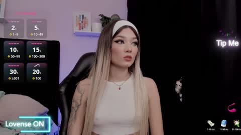 Emma  online show from 8, 11, 2025