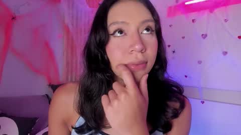 emmaclark_1 online show from 27, 10, 2025