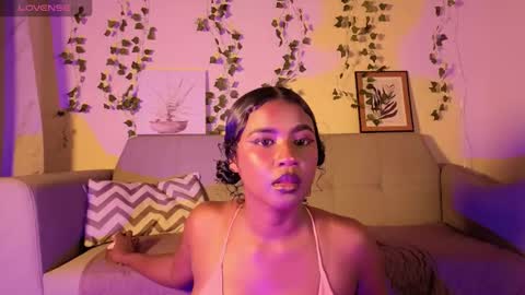 Emma online show from 30, 10, 2025