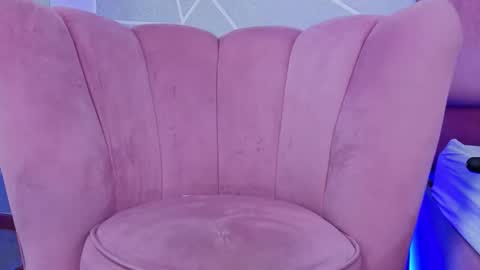 emma cortez online show from 10, 9, 2025