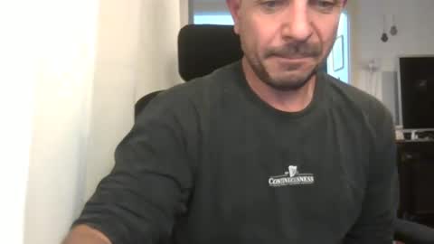 Snapshot of emmagold123 chatting on 26, 12, 2024 Ariel online show from 26, 12, 2024