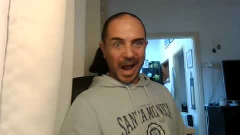 Snapshot of emmagold123 chatting on 7, 1, 2025 Ariel online show from 7, 1, 2025