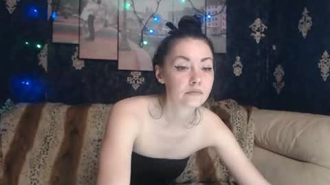 EmmaGoldX online show from 17, 2, 2025