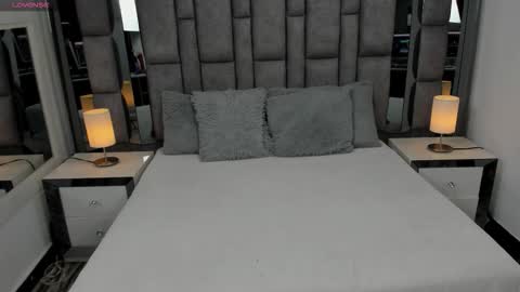 EMMA HILL online show from 22, 12, 2025