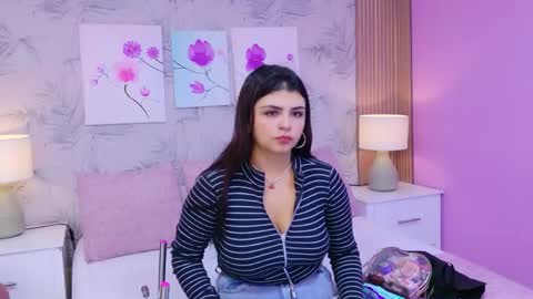 Emma Lee online show from 16, 4, 2026